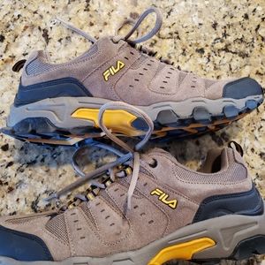 Mens Fila Travail size 9